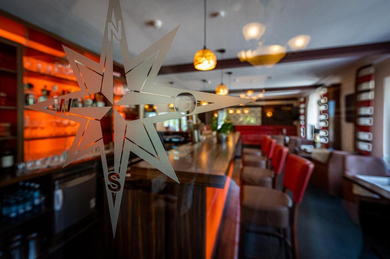 Hotel Nordstern Neuharlingersiel Bagian luar foto