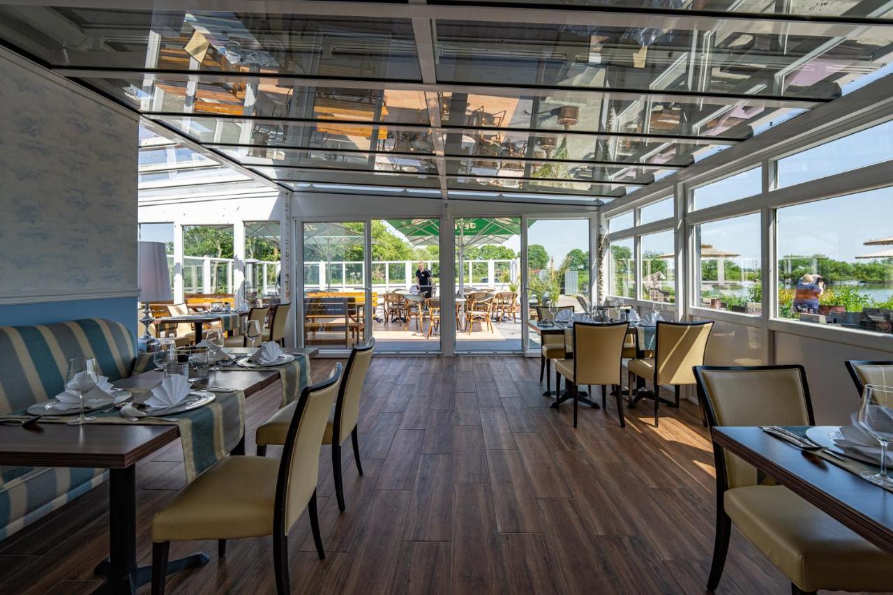 Hotel Nordstern Neuharlingersiel Bagian luar foto