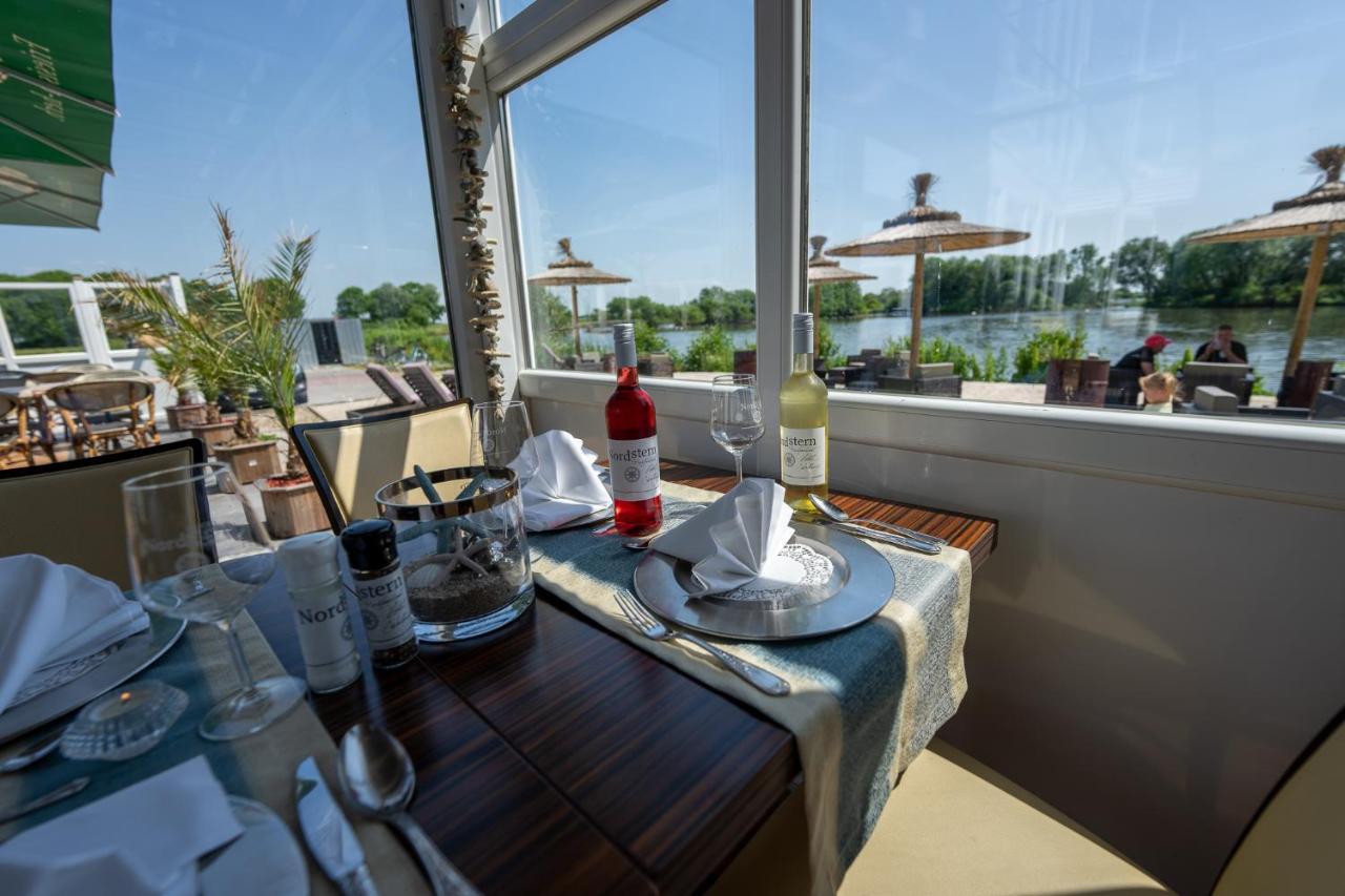 Hotel Nordstern Neuharlingersiel Bagian luar foto